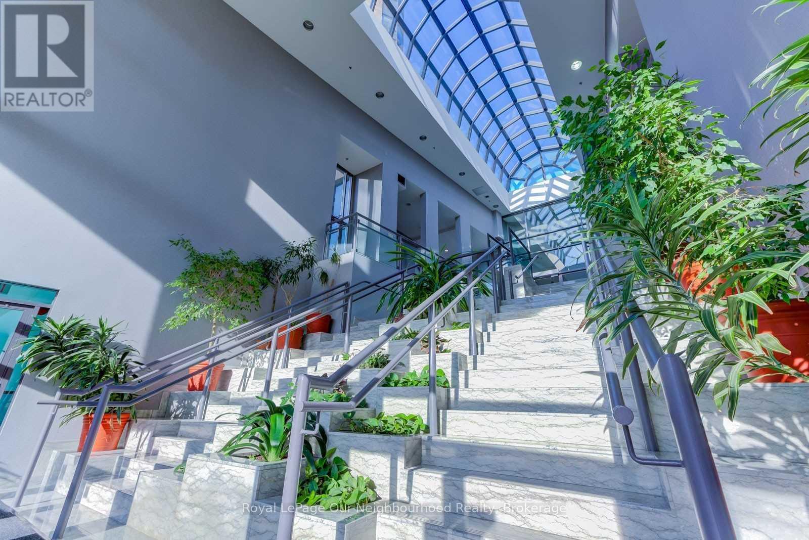 301 - 1 Hickory Tree Road, Toronto (Weston), Ontario  M9N 3W4 - Photo 30 - W12585102