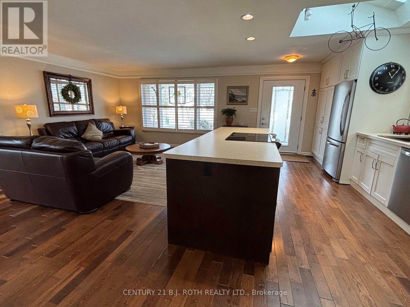 3 Marwendy Drive, Barrie, Ontario  L4M 4E6 - Photo 12 - S12584872