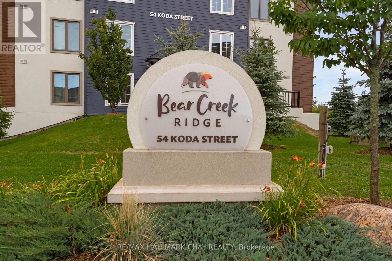 301 - 54 KODA STREET, Barrie, Ontario