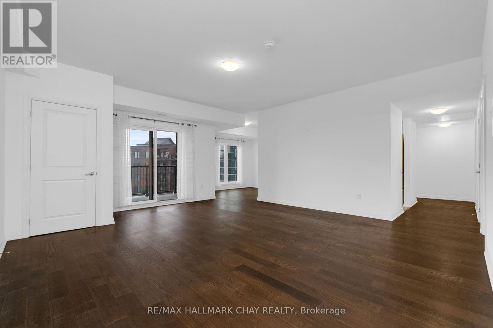 301 - 54 Koda Street, Barrie, Ontario  L9J 0J6 - Photo 6 - S12584934