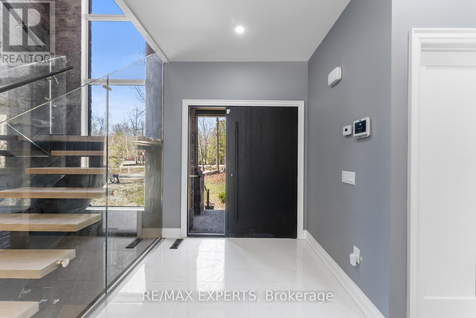 11 Joliet Crescent, Tiny, Ontario  L9M 0G3 - Photo 3 - S12585030