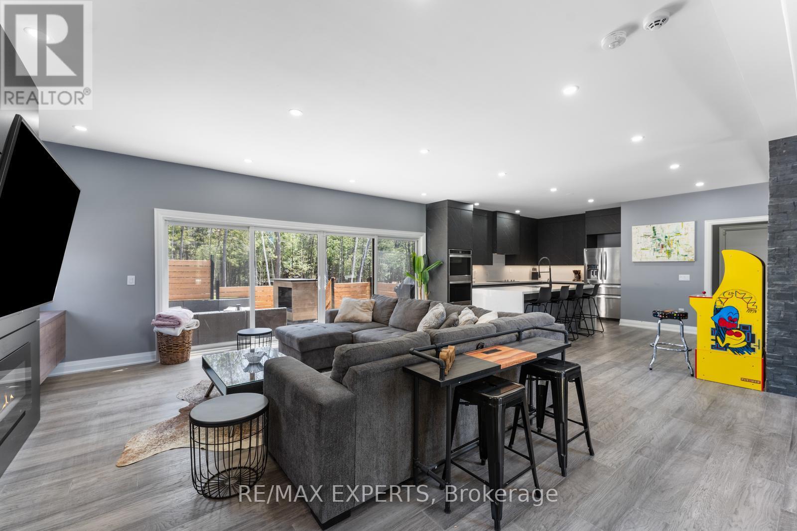 11 Joliet Crescent, Tiny, Ontario  L9M 0G3 - Photo 5 - S12585030