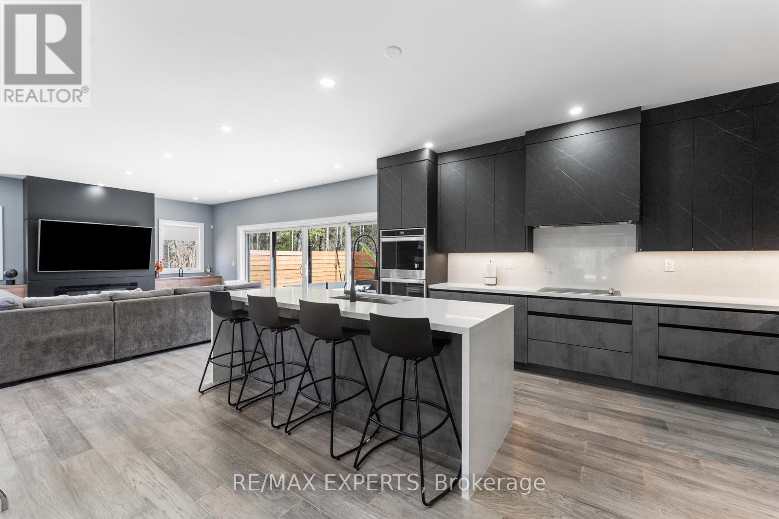 11 Joliet Crescent, Tiny, Ontario  L9M 0G3 - Photo 9 - S12585030