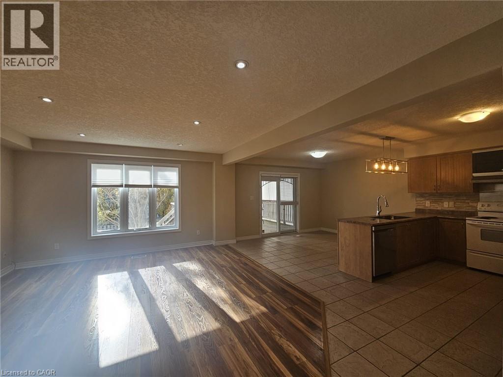 907 Frontenac Crescent, Woodstock, Ontario  N4V 0A6 - Photo 9 - 40788990