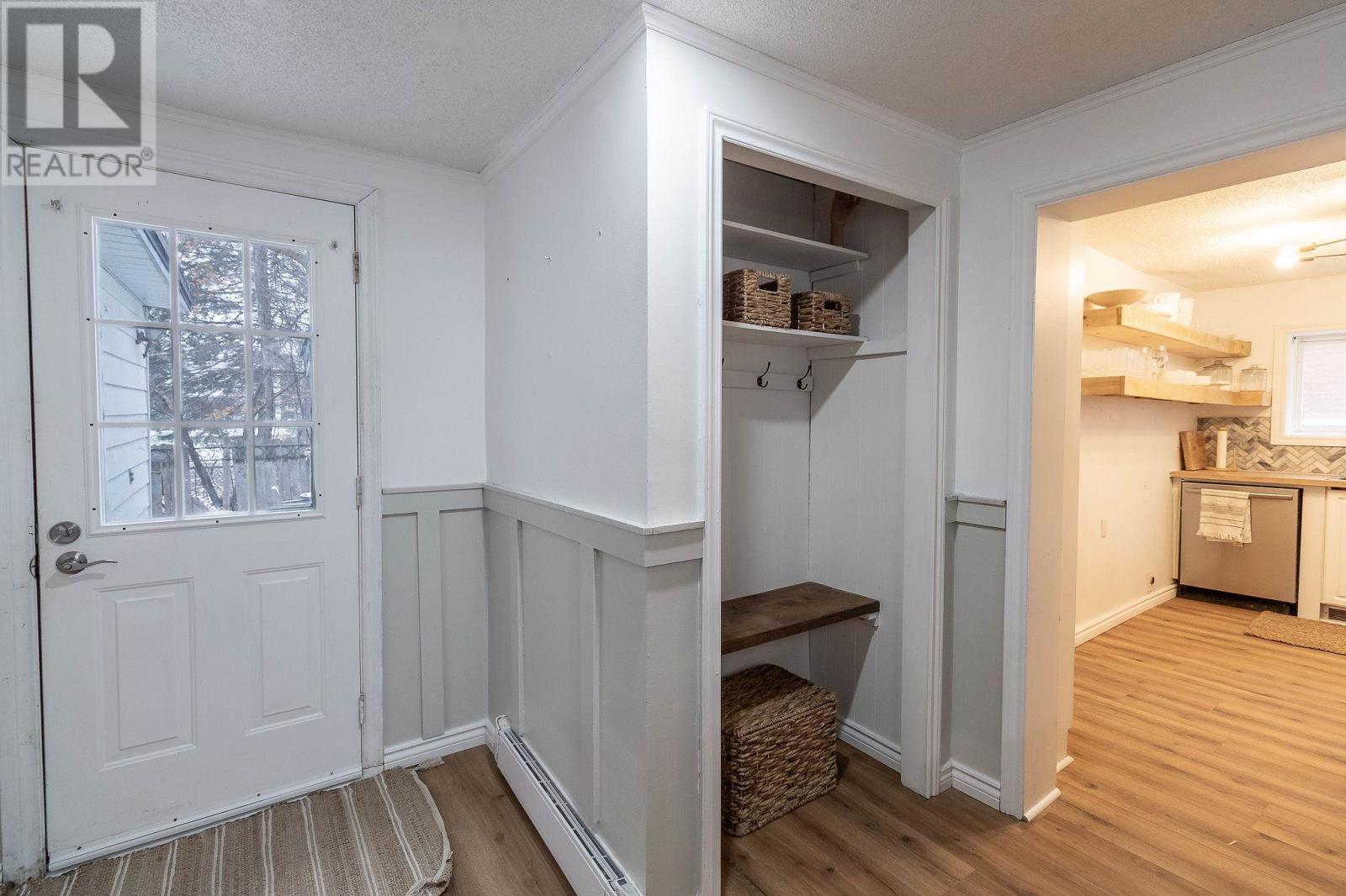 165 Woodward Ave, Sault Ste. Marie, Ontario P6A 3T6 - Photo 4 - SM253367