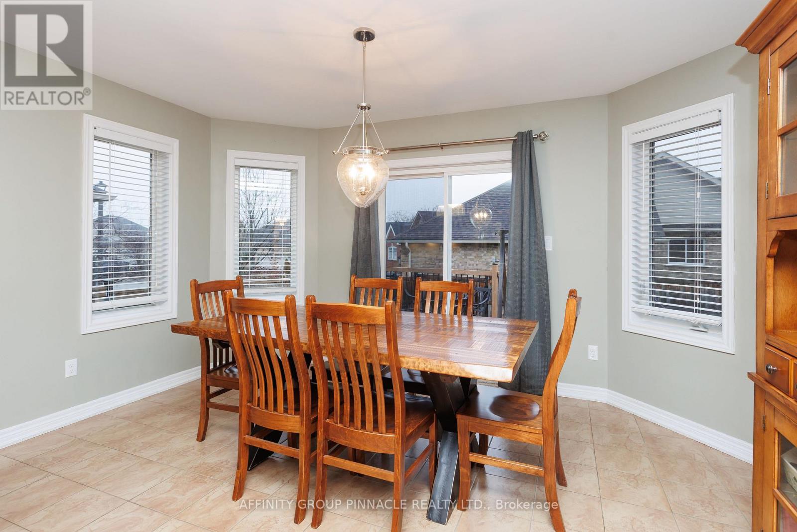 8 Horton Place, Kawartha Lakes, Ontario  K9V 0C2 - Photo 13 - X12585116