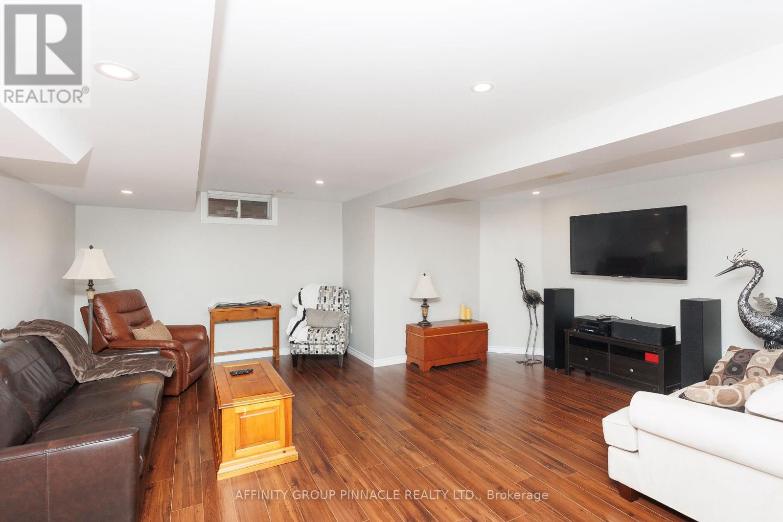 8 Horton Place, Kawartha Lakes, Ontario  K9V 0C2 - Photo 34 - X12585116