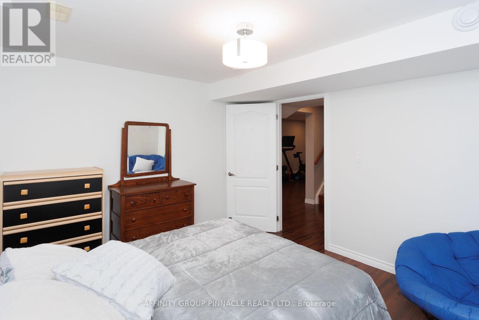 8 Horton Place, Kawartha Lakes, Ontario  K9V 0C2 - Photo 39 - X12585116