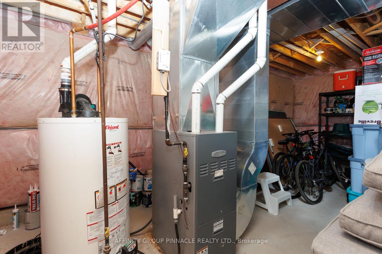 8 Horton Place, Kawartha Lakes, Ontario  K9V 0C2 - Photo 41 - X12585116