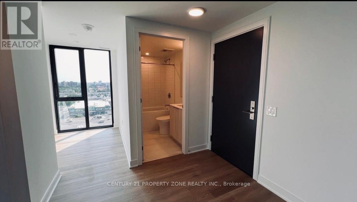 1015 - 86 Dundas Street E, Mississauga, Ontario  L5A 1W4 - Photo 6 - W12584870