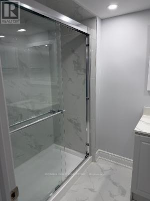 122 Valonia Drive, Brampton, Ontario  L6V 4J9 - Photo 12 - W12584880