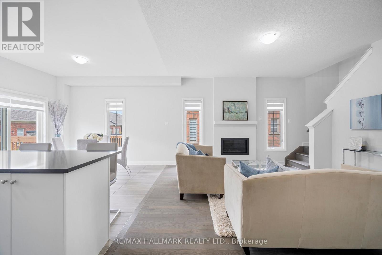 59 Jazzberry Road, Brampton, Ontario  L6R 0W2 - Photo 9 - W12584894