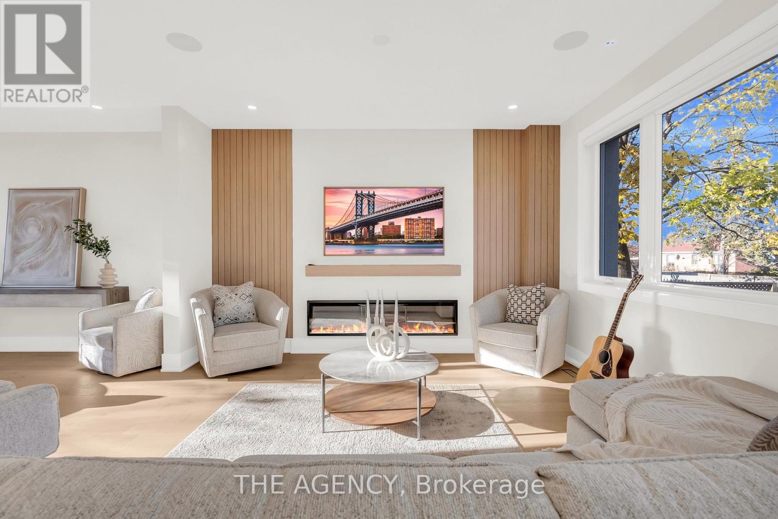 519 Third Line, Oakville, Ontario  L6L 4A8 - Photo 12 - W12584898