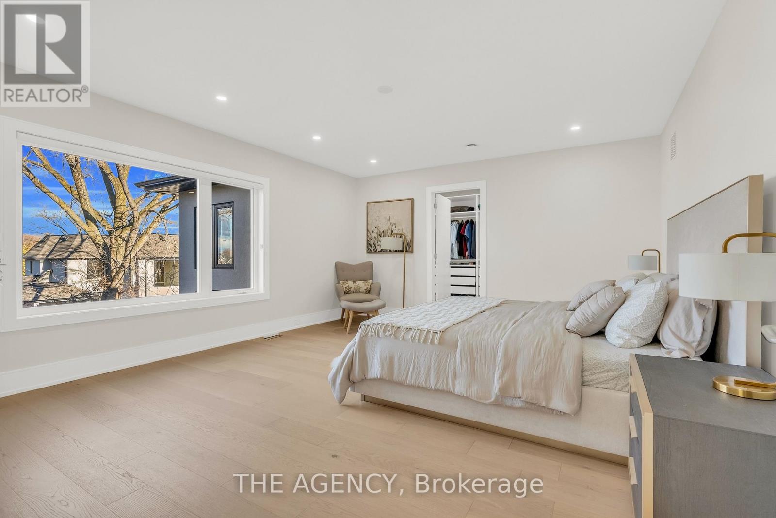 519 Third Line, Oakville, Ontario  L6L 4A8 - Photo 30 - W12584898