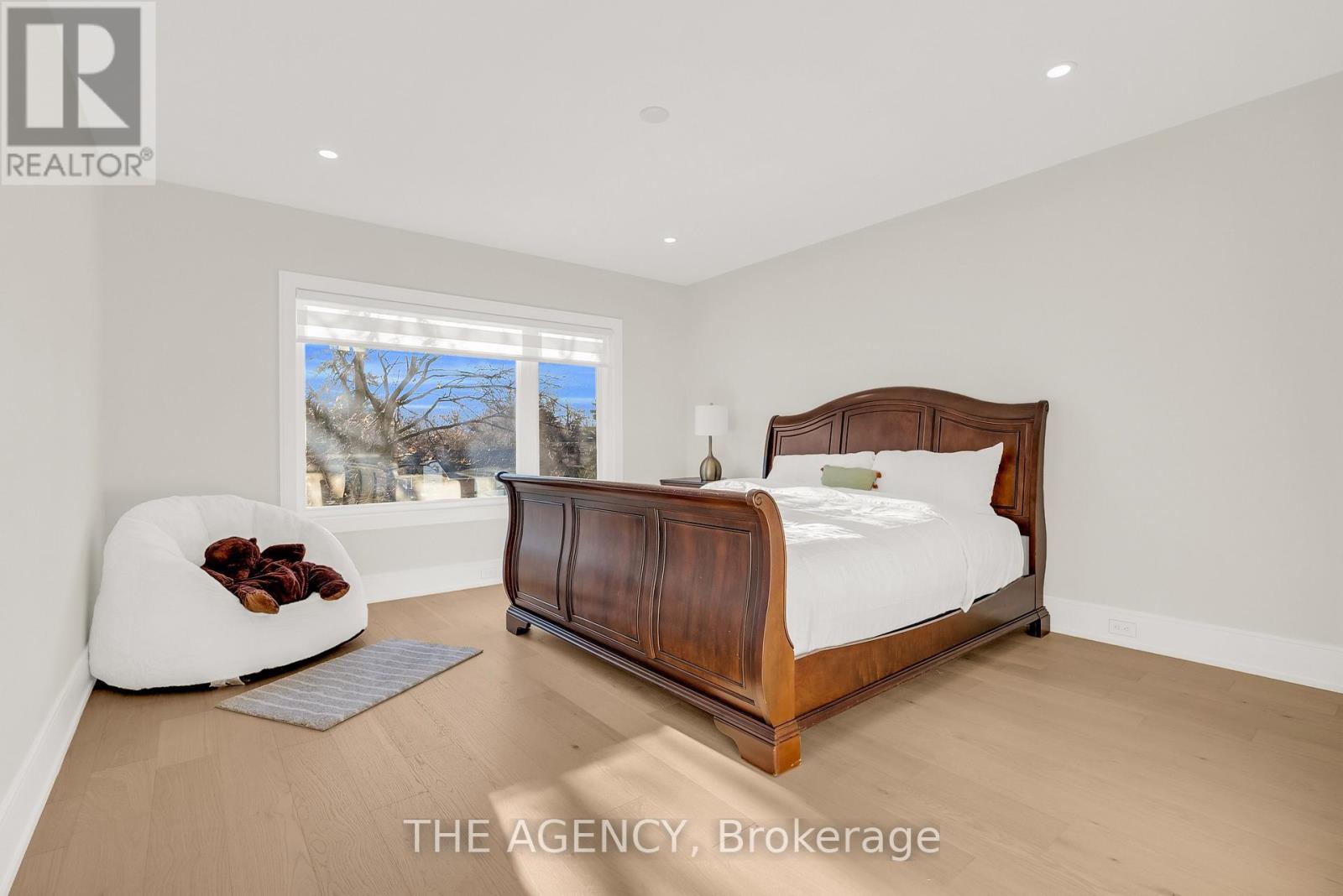 519 Third Line, Oakville, Ontario  L6L 4A8 - Photo 40 - W12584898