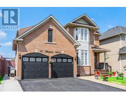 15 BORNEO CRESCENT, Brampton, Ontario