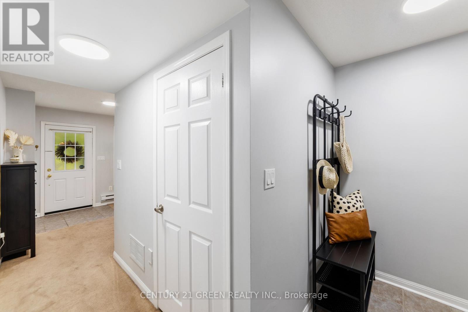 3113 Stornoway Circle, Oakville, Ontario  L6M 5H9 - Photo 5 - W12584914