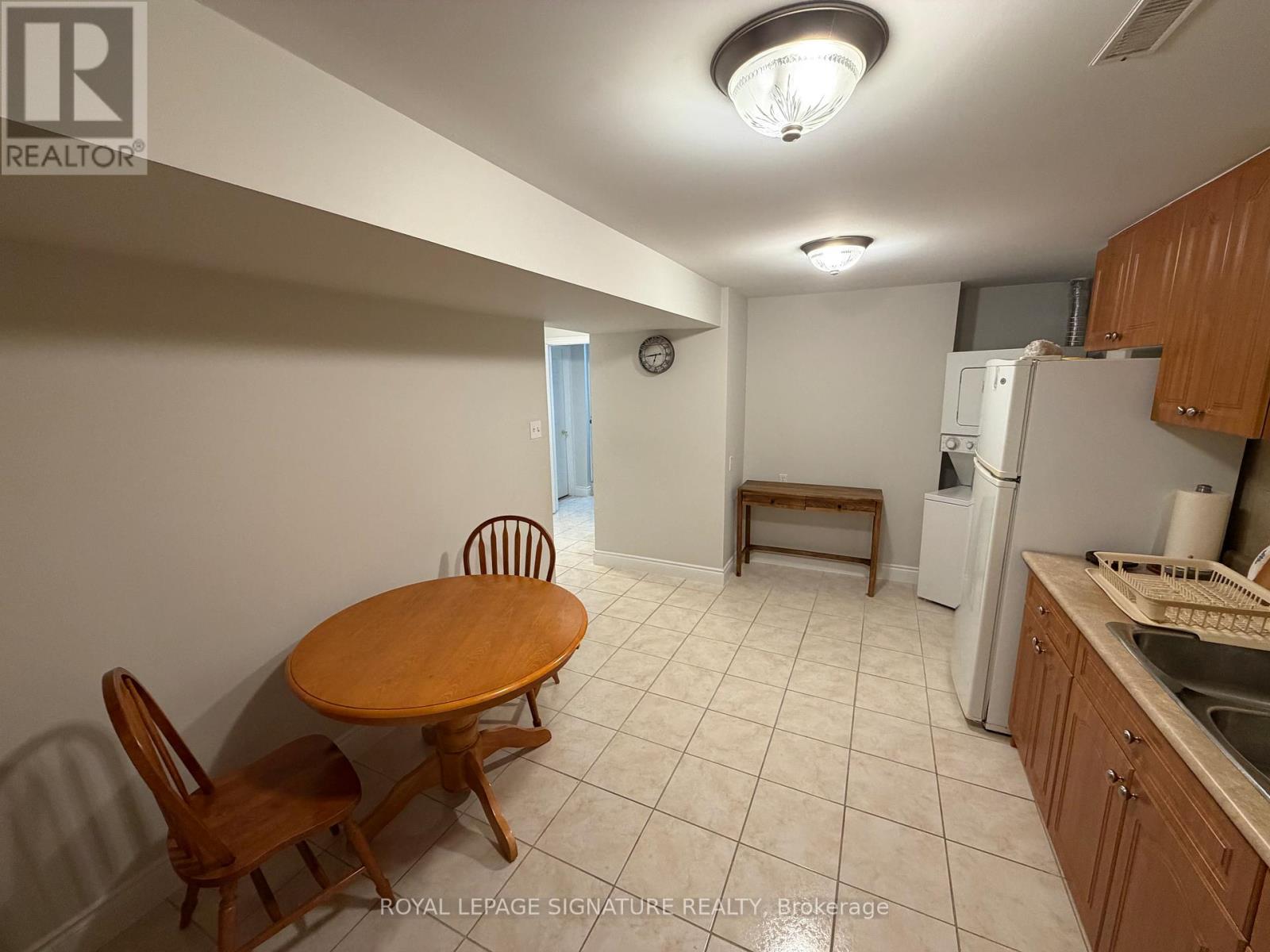 Bsmt - 5 Alabaster Road, Toronto, Ontario  M9V 4W2 - Photo 13 - W12584984