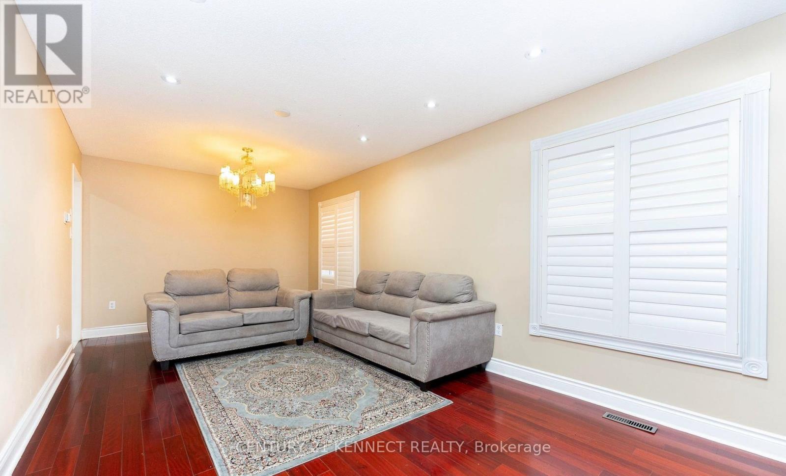 Upper - 173 Lockwood Road, Brampton, Ontario L6Y 4Y7 - Photo 7 - W12585018