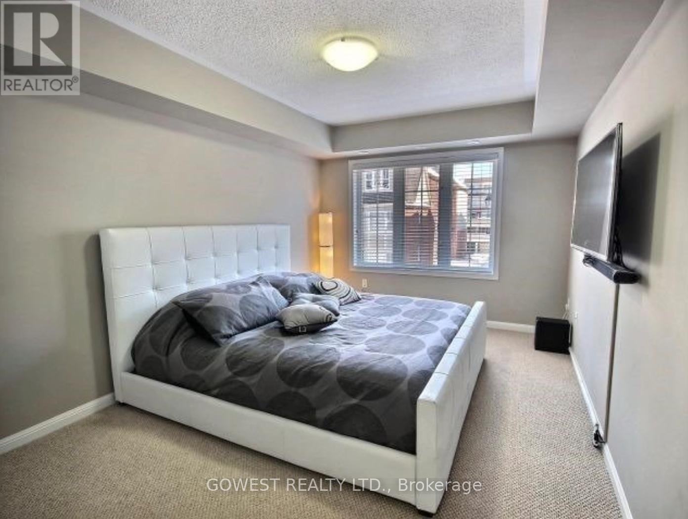 5 - 614 Shoreline Drive, Mississauga, Ontario  L5B 0A8 - Photo 9 - W12585038