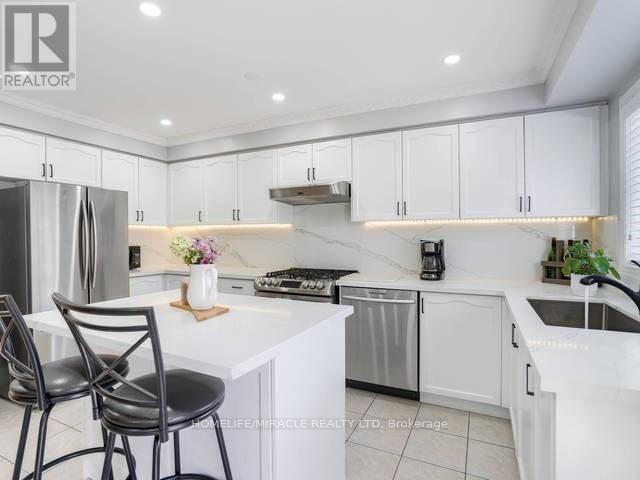 279 Fitzgerald Crescent, Milton, Ontario  L9T 5Y3 - Photo 10 - W12585050