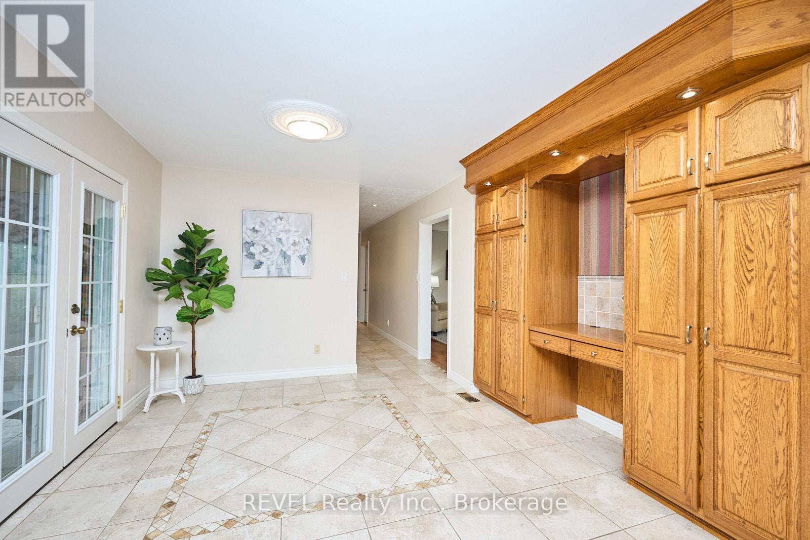 354 Doan's Ridge Road, Welland, Ontario  L3B 5N7 - Photo 17 - X12585082