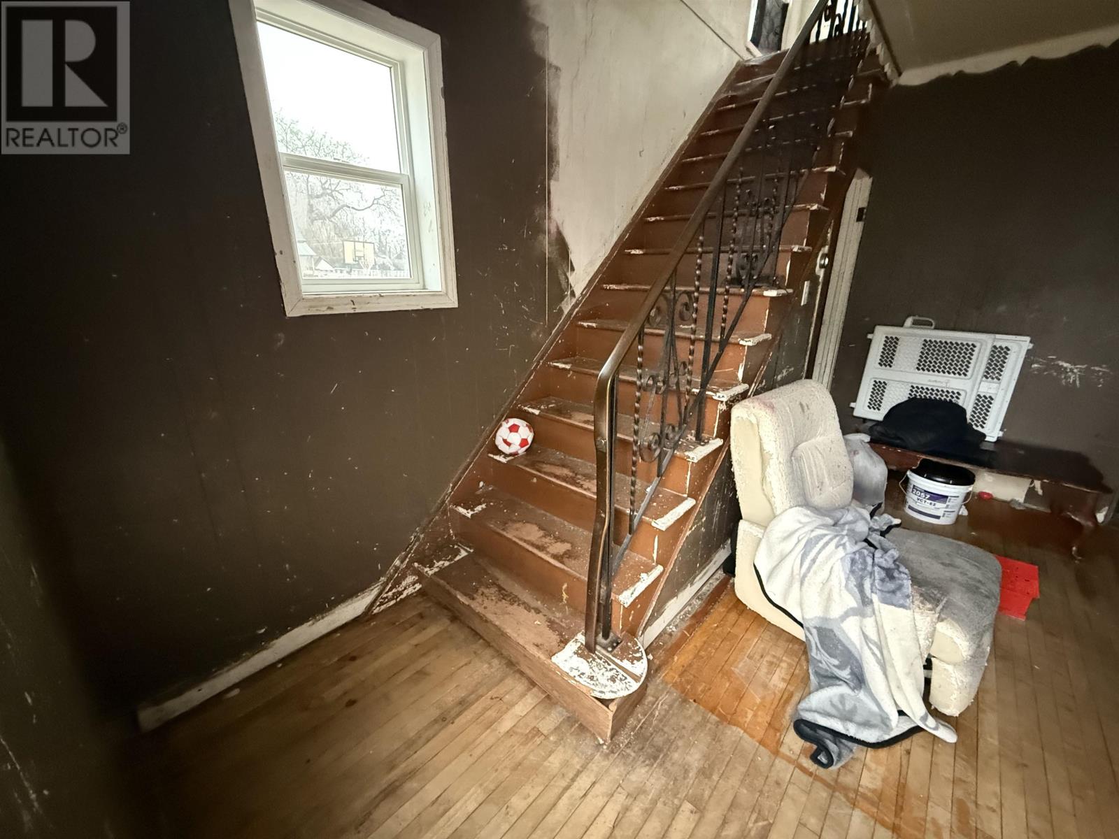 150 Pine St, Thunder Bay, Ontario  P7A 5X5 - Photo 9 - TB253575