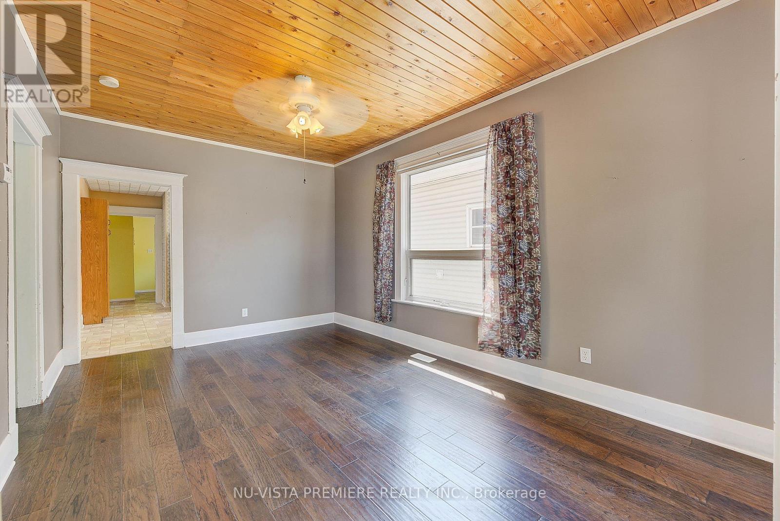 35 Major Street, London East, Ontario  N5Z 1E2 - Photo 9 - X12562714