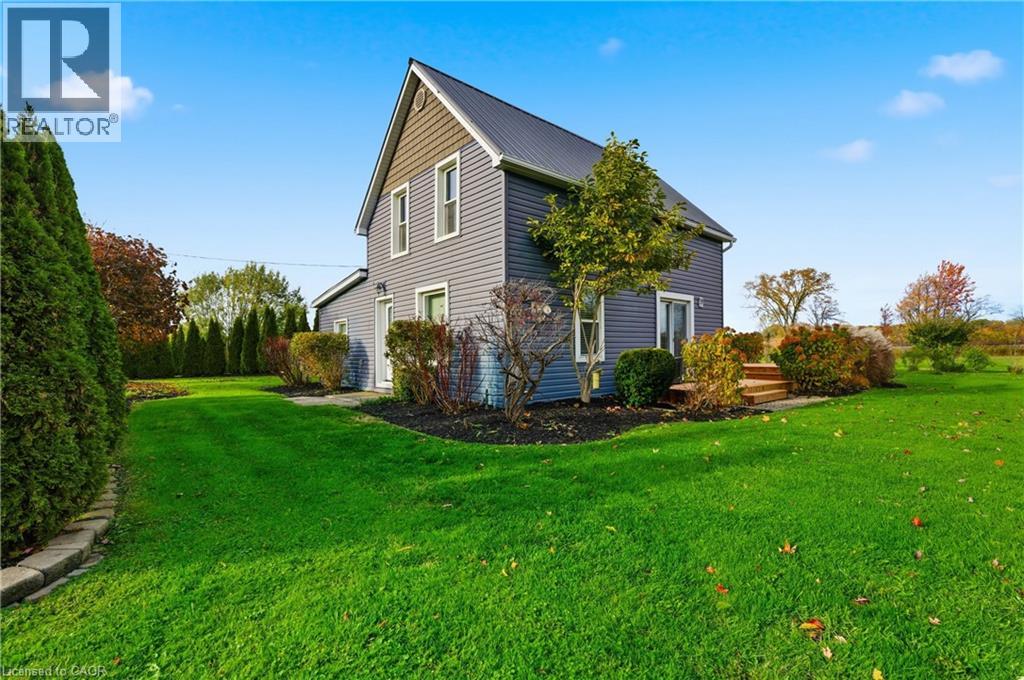 112 YOUNG Road, Dunnville, Ontario