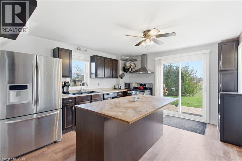 112 Young Road, Dunnville, Ontario  N1A 2W7 - Photo 14 - 40791168