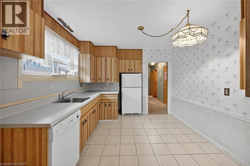 28 Warren Avenue, Hamilton, Ontario  L9A 3C6 - Photo 10 - 40791127