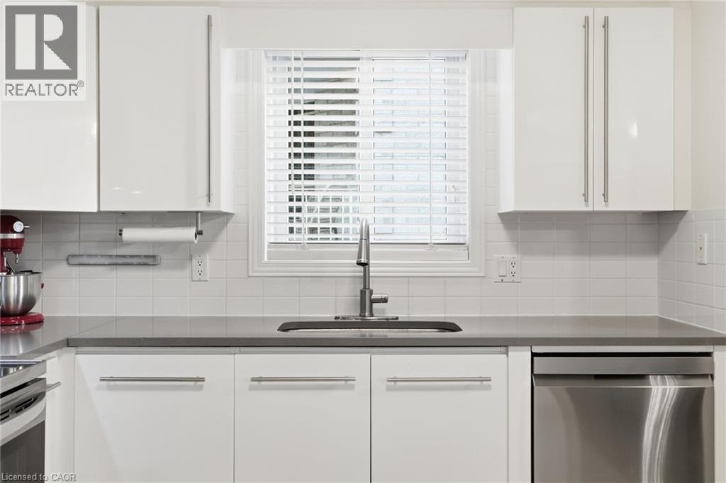 48 Alderson Drive, Cambridge, Ontario  N3C 4C4 - Photo 7 - 40789589