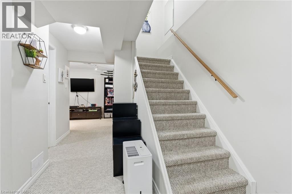 48 Alderson Drive, Cambridge, Ontario  N3C 4C4 - Photo 33 - 40789589