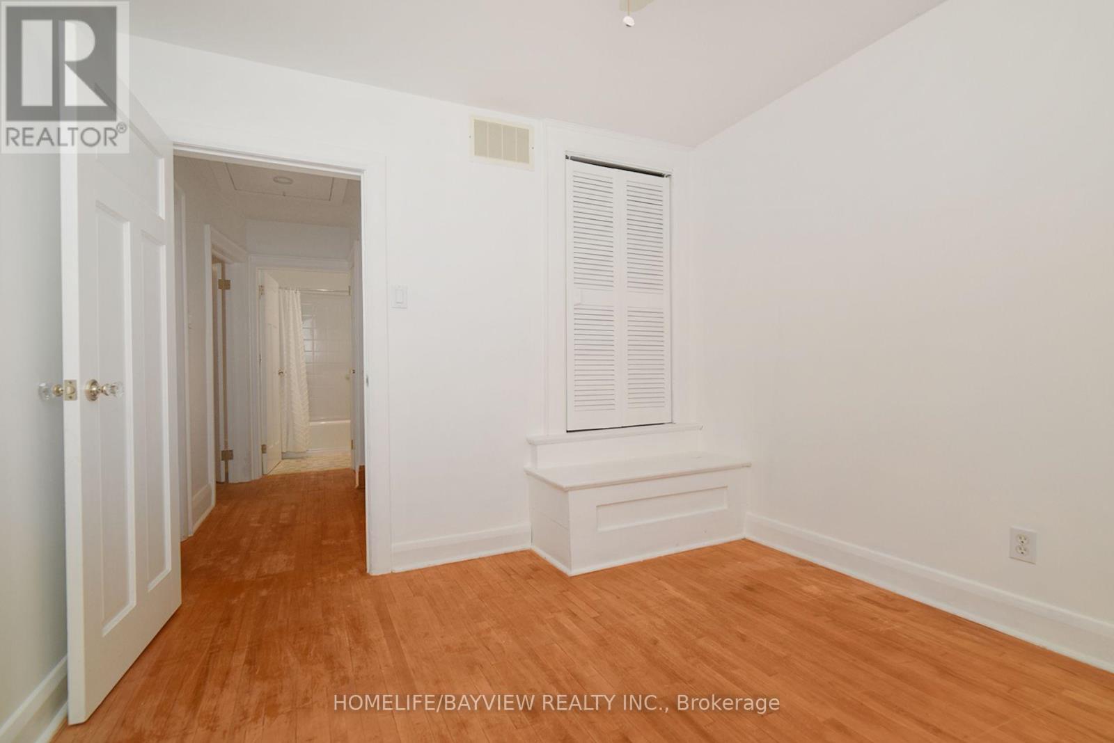 27 Cranbrooke Avenue, Toronto, Ontario  M5M 1M3 - Photo 13 - C12486091