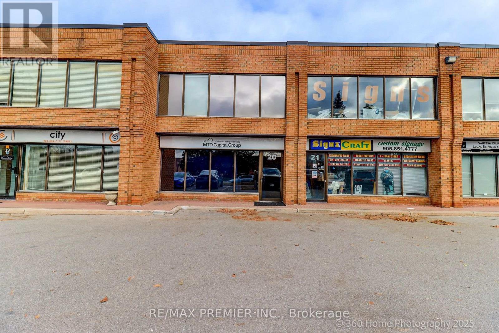 20 - 80 CARLAUREN ROAD N, Vaughan, Ontario