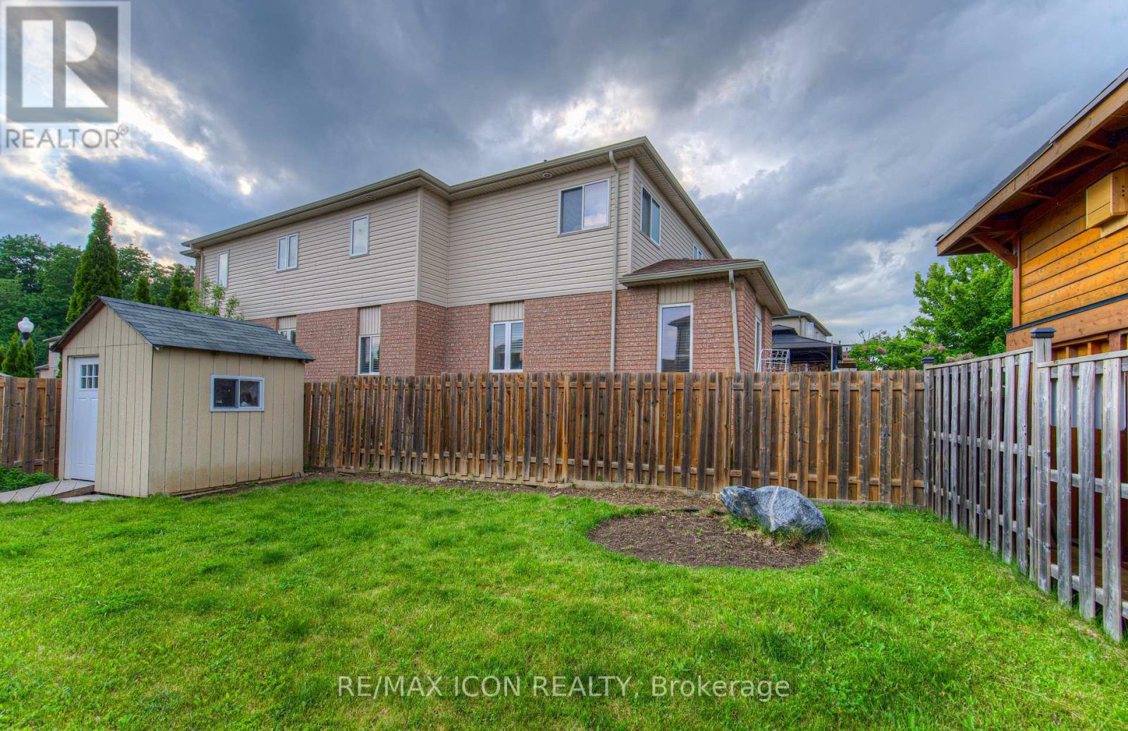 139 Pebblecreek Drive, Kitchener, Ontario  N2A 4M4 - Photo 39 - X12584896