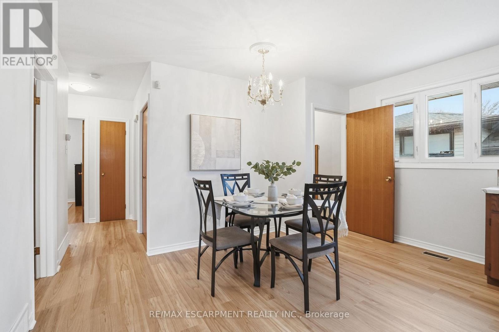 131 Nash Road N, Hamilton, Ontario  L8H 2P7 - Photo 12 - X12584902