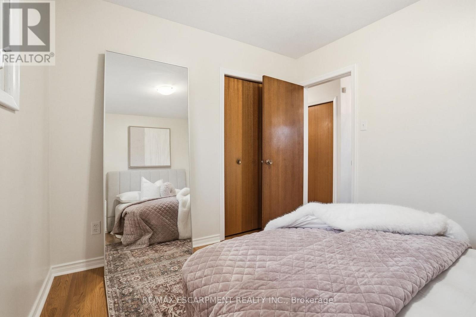 131 Nash Road N, Hamilton, Ontario  L8H 2P7 - Photo 25 - X12584902