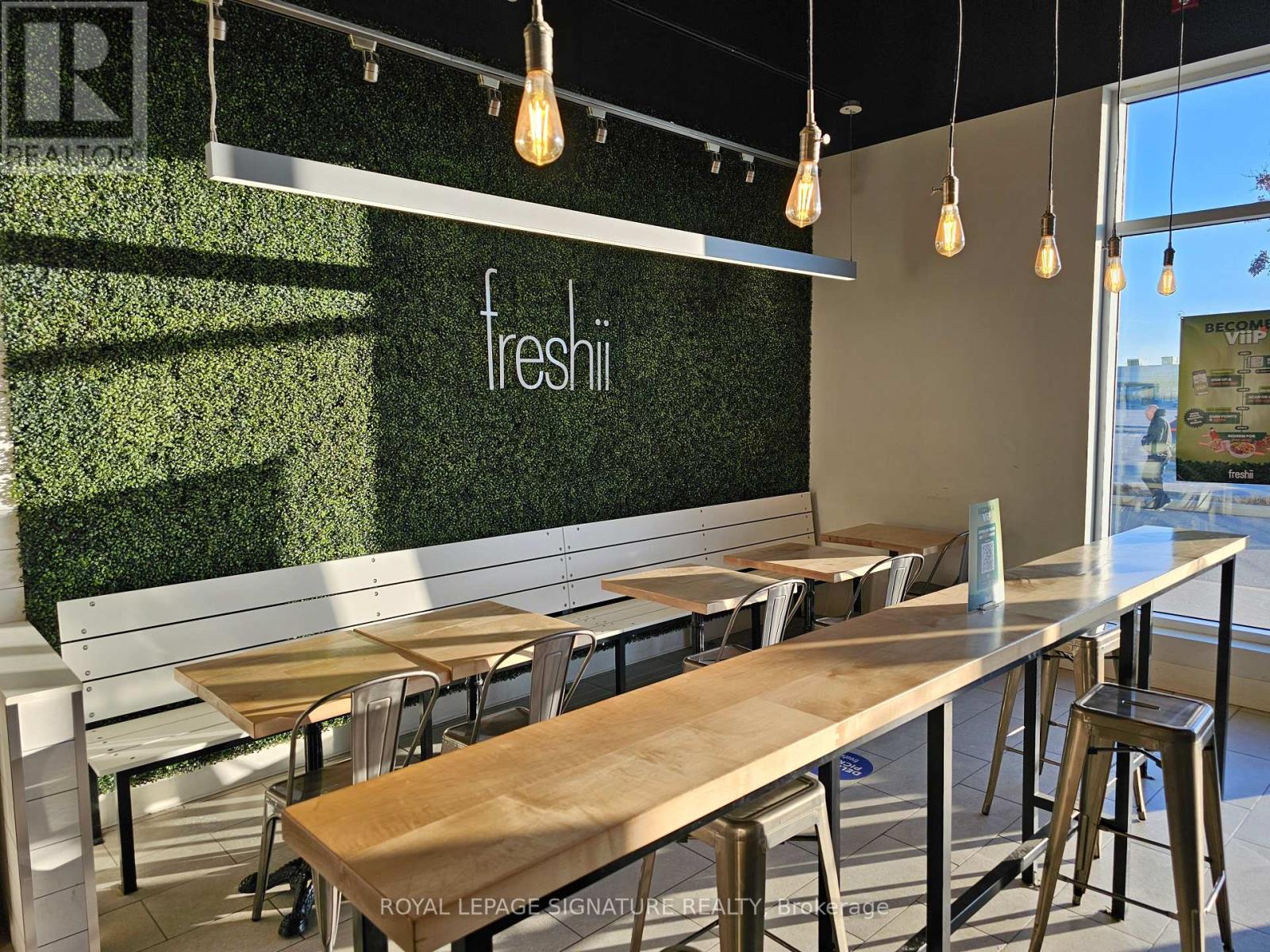 4 - 584 Weber Street, Waterloo, Ontario  N2V 1K4 - Photo 3 - X12584950