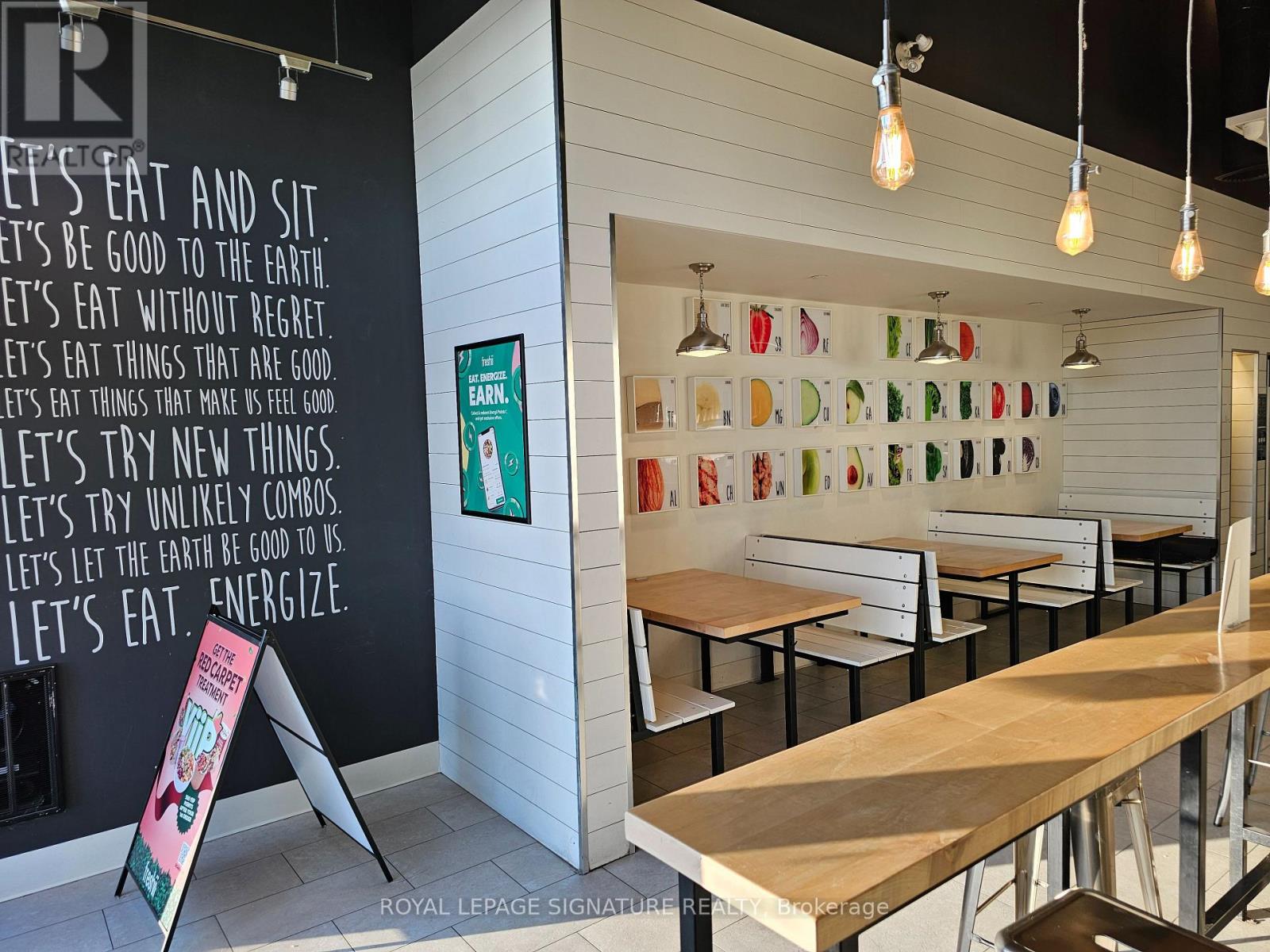 4 - 584 Weber Street, Waterloo, Ontario  N2V 1K4 - Photo 5 - X12584950