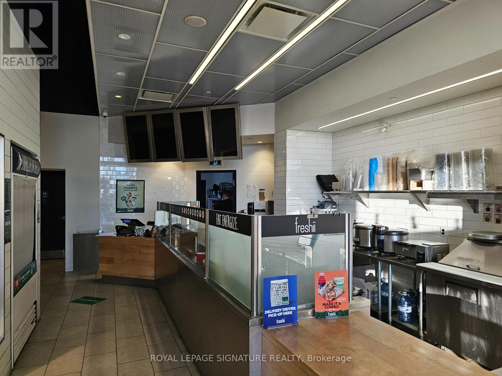 4 - 584 Weber Street, Waterloo, Ontario  N2V 1K4 - Photo 7 - X12584950