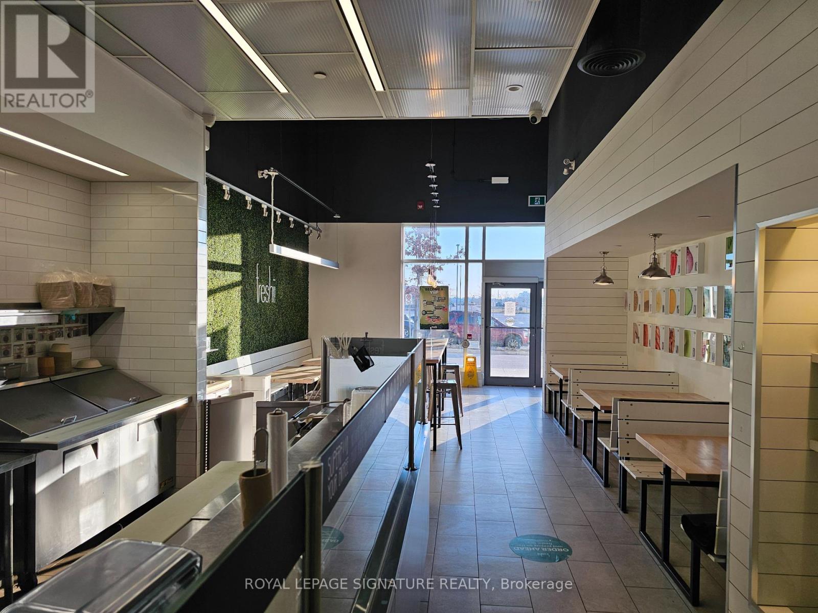 4 - 584 Weber Street, Waterloo, Ontario  N2V 1K4 - Photo 8 - X12584950