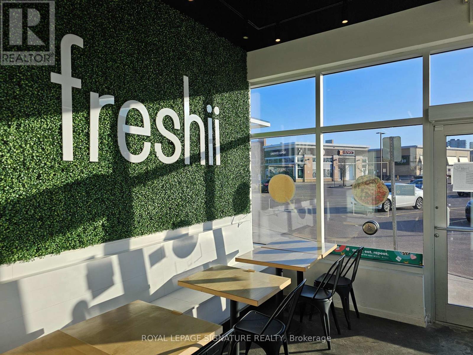 10 Manitou Drive, Kitchener, Ontario  N2C 2N3 - Photo 11 - X12584964