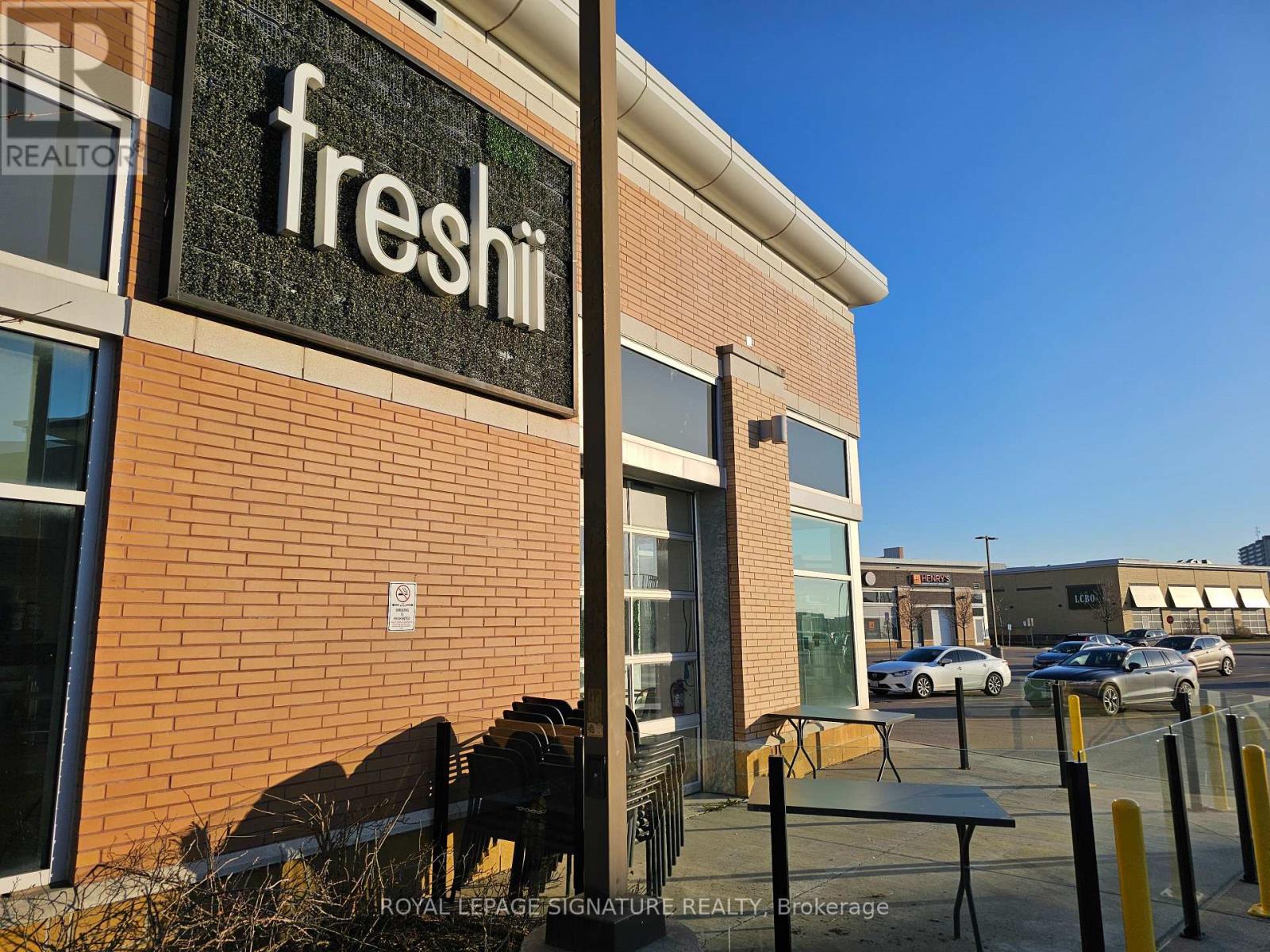 10 Manitou Drive, Kitchener, Ontario  N2C 2N3 - Photo 3 - X12584964