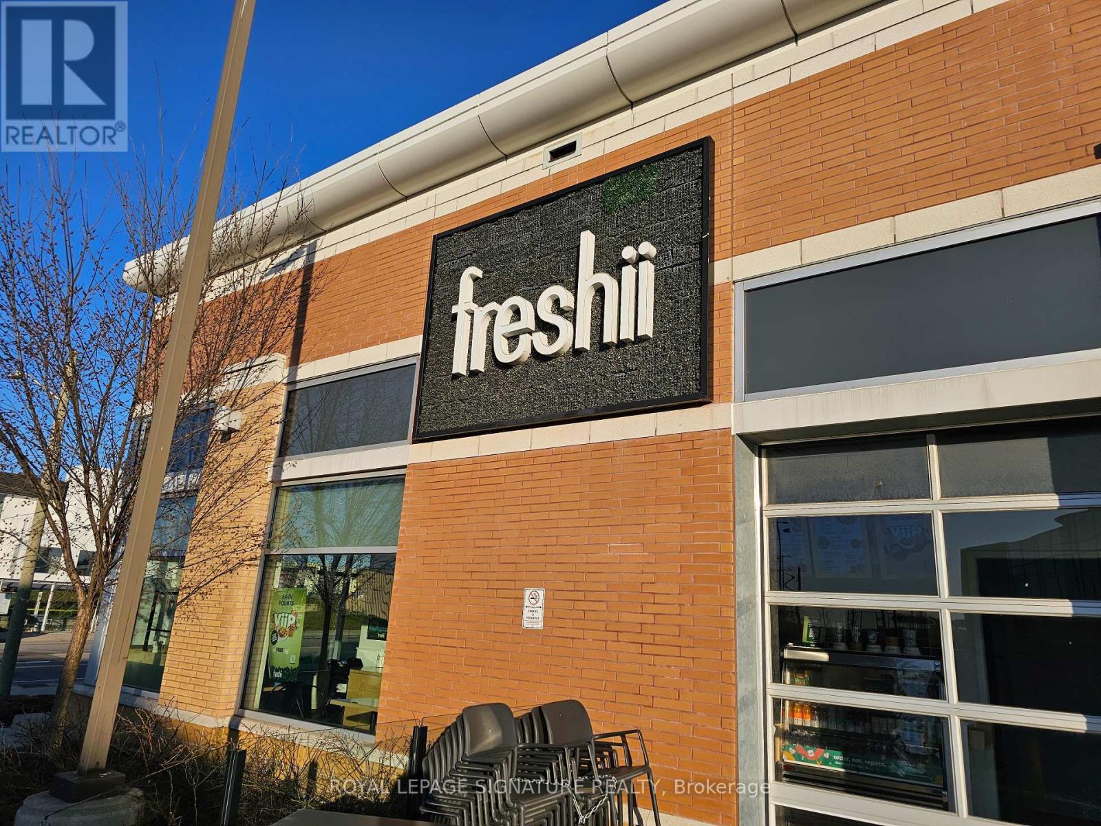 10 Manitou Drive, Kitchener, Ontario  N2C 2N3 - Photo 7 - X12584964