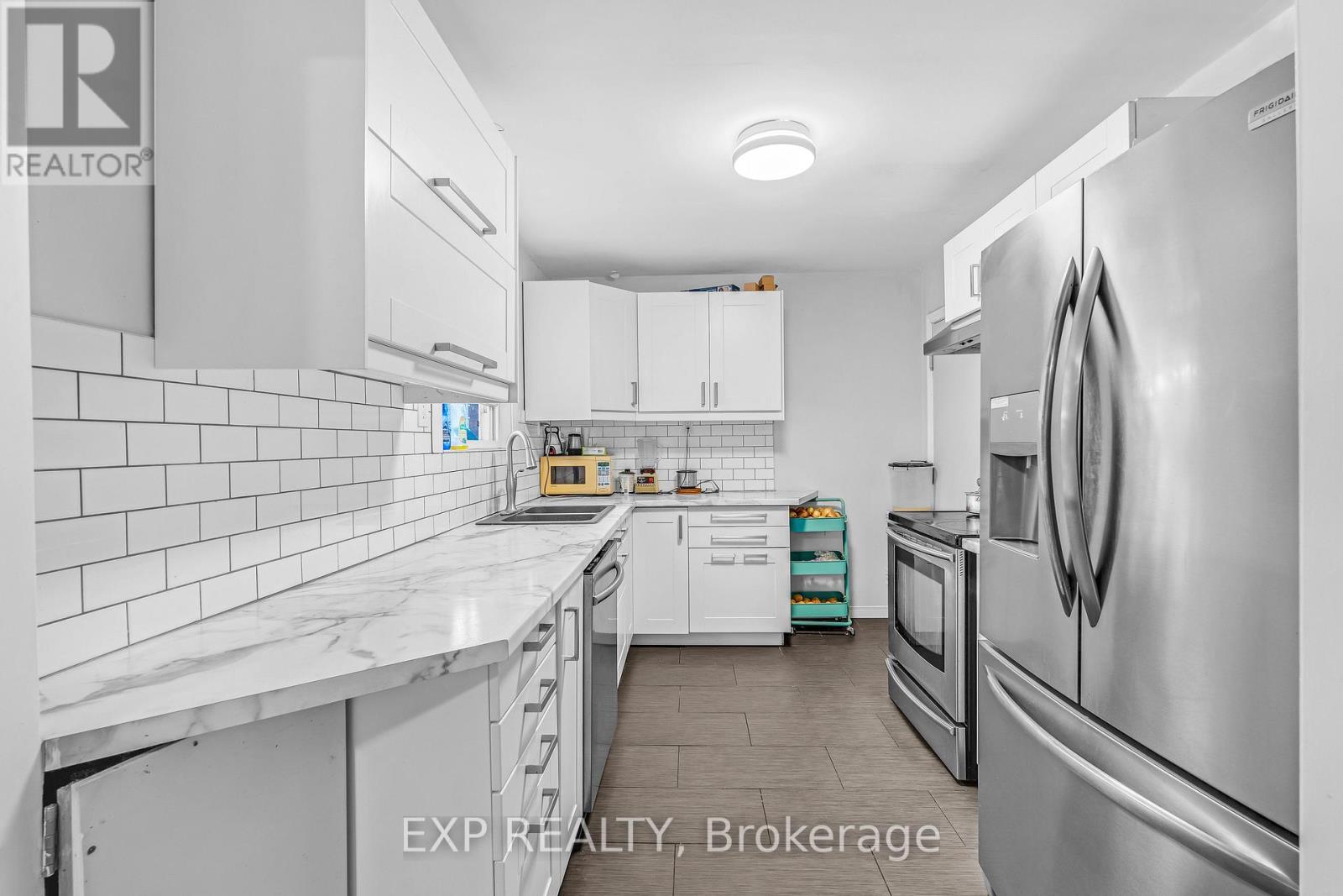 41 Alma Street N, Guelph, Ontario  N1H 5X2 - Photo 11 - X12584970