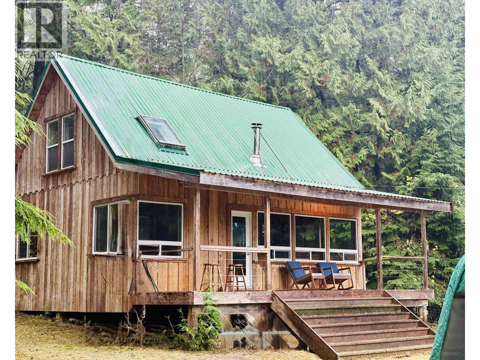 815 The Grove Road, Gambier Island, British Columbia  V0N 1V0 - Photo 1 - R3070833