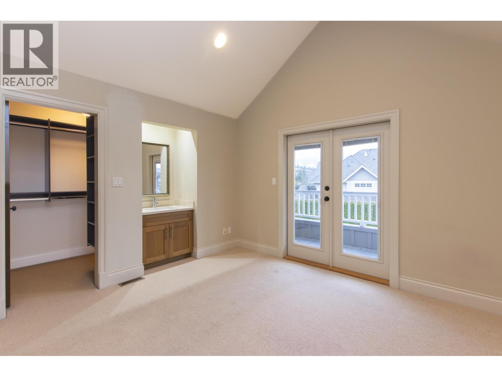 40899 The Crescent, Squamish, British Columbia  V8B 0P8 - Photo 11 - R3070812