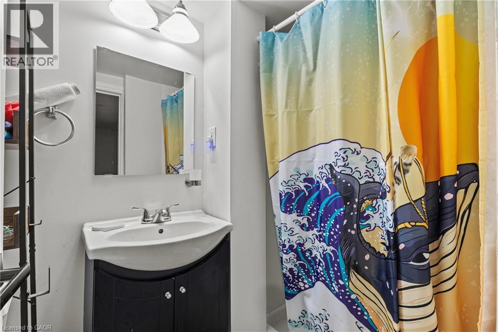 15 Mccormick Street, Welland, Ontario  L3C 4L8 - Photo 33 - 40785504