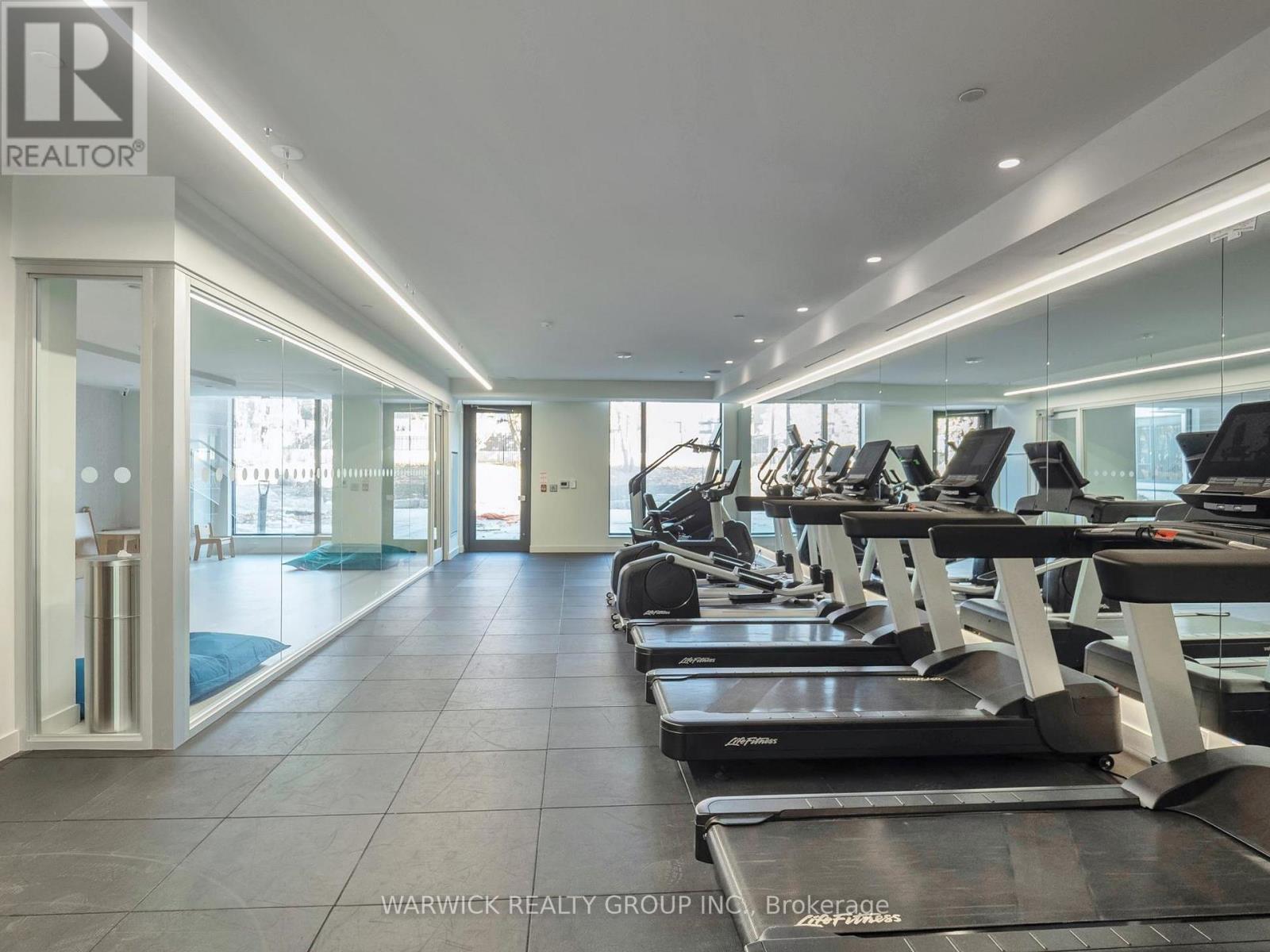 303 - 4365 Bloor Street W, Toronto, Ontario  M9C 1R3 - Photo 46 - W12417474